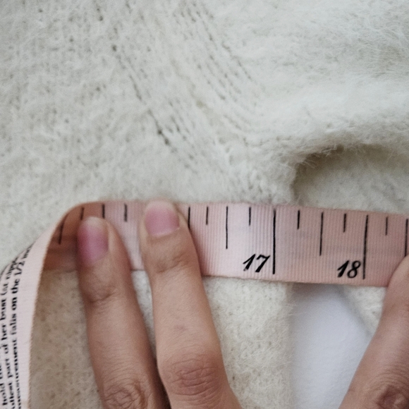 ANTHROPOLOGY | Cowlneck Sweater - Picture 4 of 11